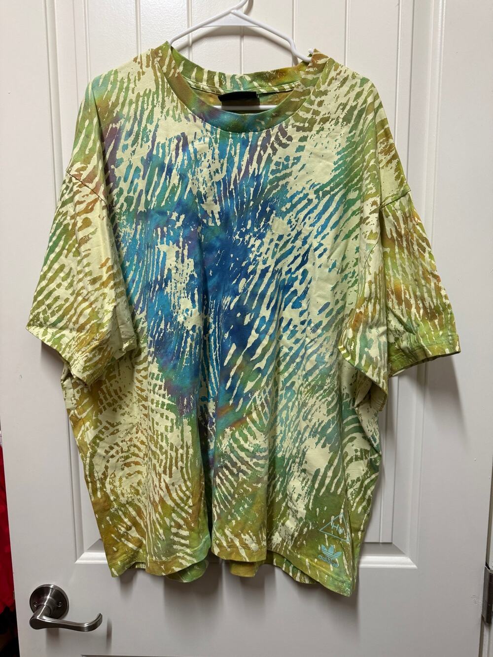 Adidas Human Race Pharrell Williams Hu Hoodie Mens Tie Dye Trefoil TShirt Xlarge